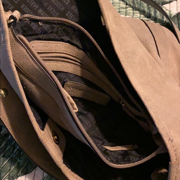 Purse - Picture 4 of 4